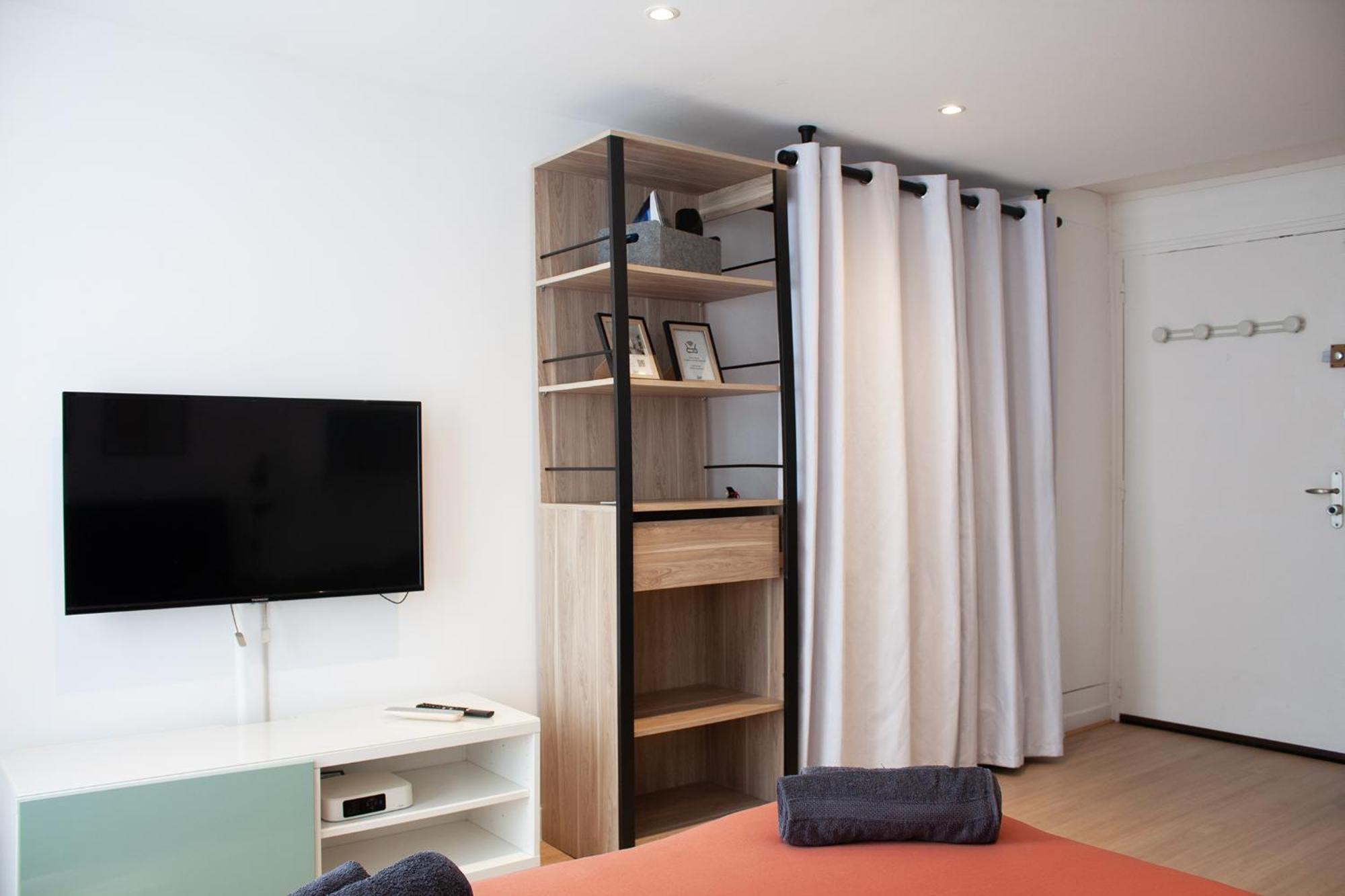 Apartamento Studio Cosy En Plein Coeur Historique De Pontoise Exterior foto